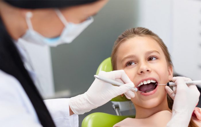 معاینه دوره ای دندانپزشکی کودکان