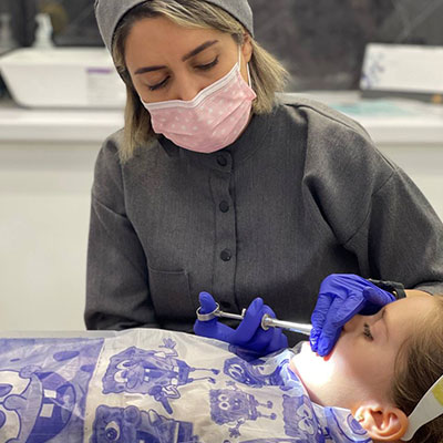 دندانپزشکی کودکان کرج - دکتر فراغت